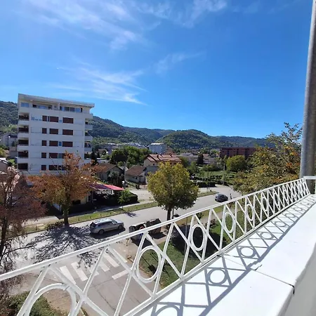 Na Korak Do Vrbasa - Blizu Centra