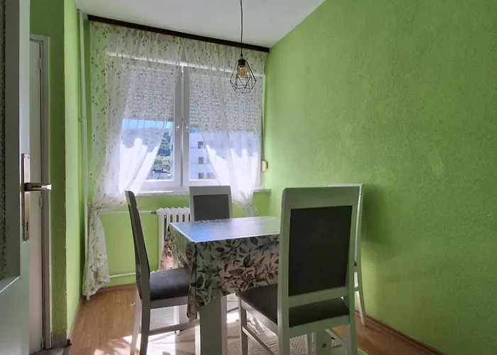 Na Korak Do Vrbasa - Blizu Centra *