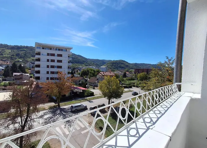 Na Korak Do Vrbasa - Blizu Centra